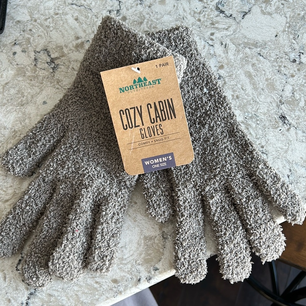 Northeast outfitters gloves